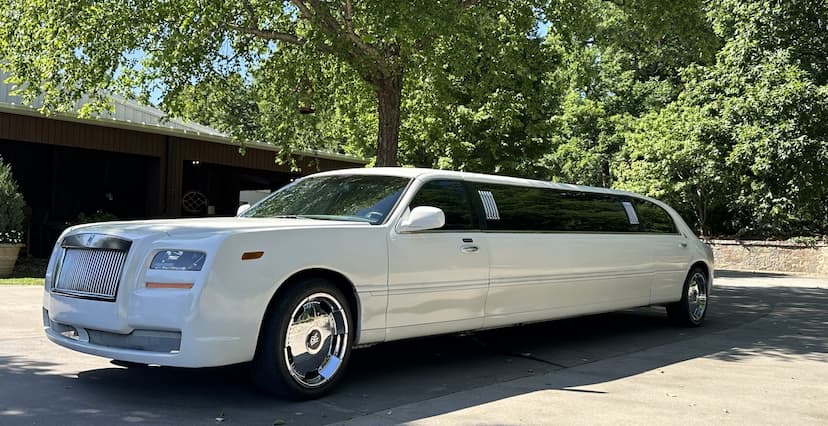 Rolls Royce Ghost Limo vehicle